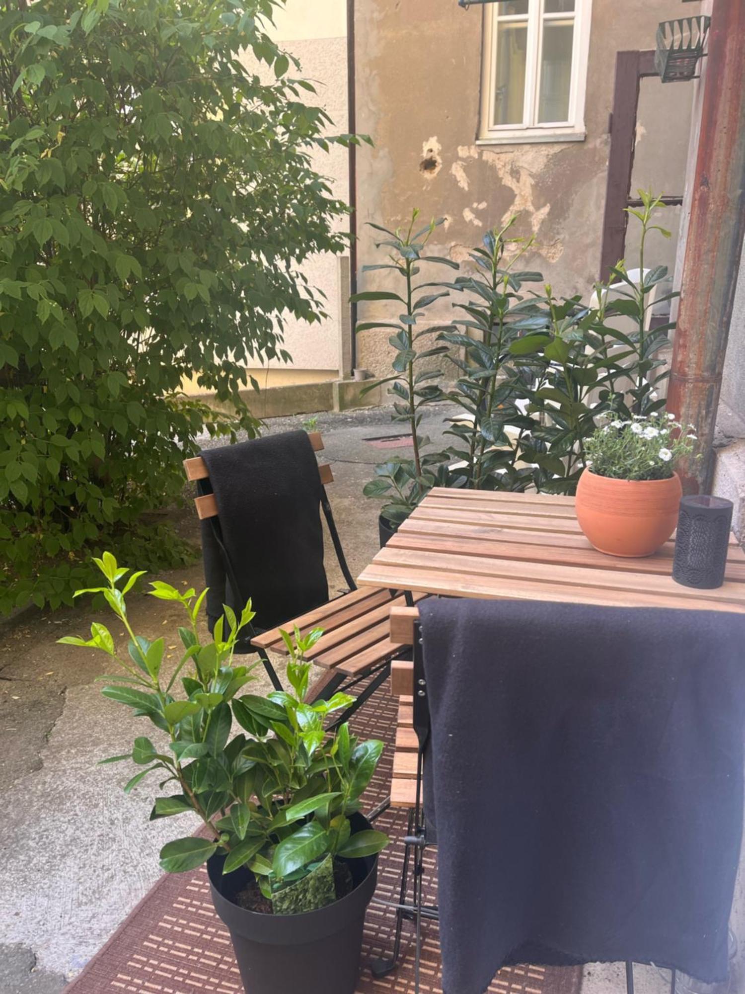 Lilan Apartment Maribor Luaran gambar